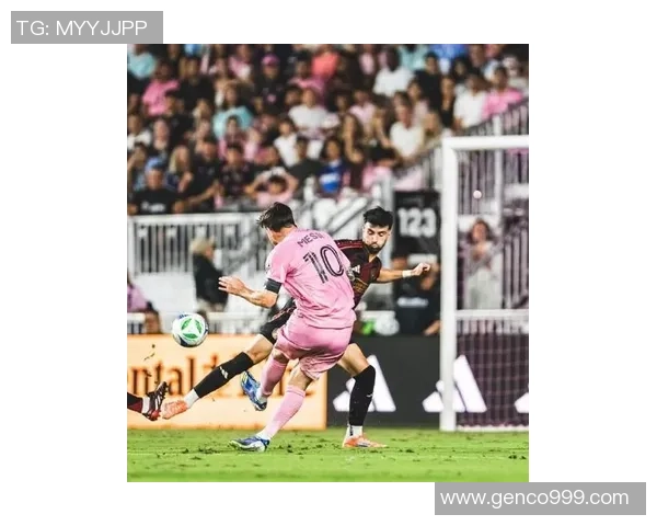 08-09赛季巴萨与皇马对决梅西狂砍进球引发热议